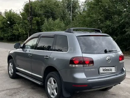 Volkswagen Touareg 2006 года за 5 800 000 тг. в Алматы – фото 5