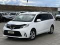 Toyota Sienna 2015 года за 14 000 000 тг. в Атырау