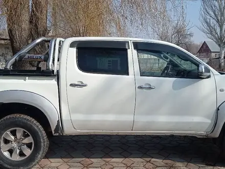 Toyota Hilux 2008 года за 6 500 000 тг. в Шу – фото 3