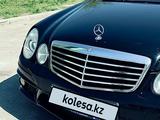 Mercedes-Benz E 320 2003 годаүшін6 700 000 тг. в Караганда – фото 5