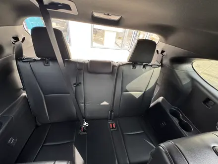 Toyota Highlander 2022 года за 25 000 000 тг. в Алматы – фото 15
