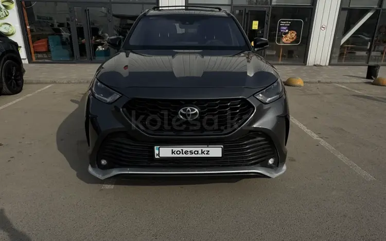 Toyota Highlander 2022 годаүшін25 000 000 тг. в Алматы