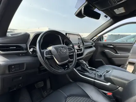 Toyota Highlander 2022 года за 25 000 000 тг. в Алматы – фото 9