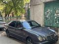 Mercedes-Benz E 230 1996 года за 2 000 000 тг. в Караганда