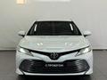 Toyota Camry Luxe 2019 года за 12 500 000 тг. в Астана – фото 5