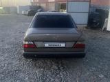 Mercedes-Benz E 230 1988 года за 1 050 000 тг. в Шымкент – фото 4