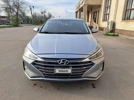 Hyundai Elantra 2019 года за 8 700 000 тг. в Алматы – фото 26