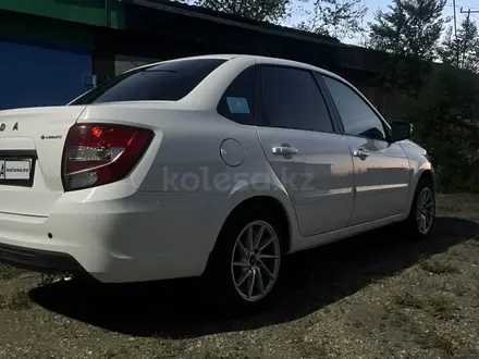 ВАЗ (Lada) Granta 2190 2018 года за 4 000 000 тг. в Павлодар – фото 3
