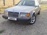 Mercedes-Benz E 200 1991 годаfor700 000 тг. в Тараз