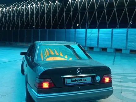 Mercedes-Benz E 280 1995 года за 3 100 000 тг. в Шымкент – фото 5