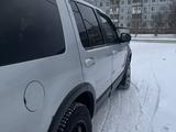 Ford Explorer 2001 года за 2 500 000 тг. в Сатпаев – фото 4