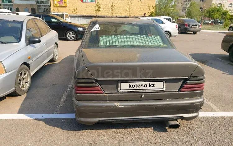 Mercedes-Benz E 260 1991 годаfor1 400 000 тг. в Астана