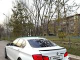 BMW 550 2013 годаүшін18 700 000 тг. в Алматы – фото 3