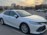 Toyota Camry 2019 года за 16 300 000 тг. в Актау – фото 4