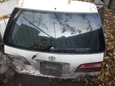 Задние стекло на Toyota ГРАЦИЯ за 15 000 тг. в Алматы – фото 4