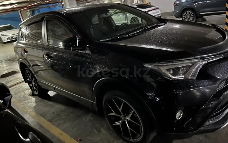 Toyota RAV4 2018 годаүшін12 100 000 тг. в Астана