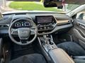 Toyota Highlander 2024 года за 34 500 000 тг. в Астана – фото 17
