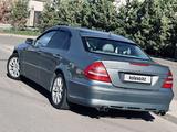 Mercedes-Benz E 320 2004 года за 4 500 000 тг. в Астана – фото 4
