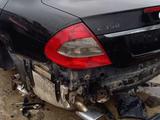 Mercedes-Benz E 350 2007 года за 1 000 000 тг. в Атырау – фото 2