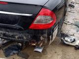 Mercedes-Benz E 350 2007 года за 1 000 000 тг. в Атырау – фото 3