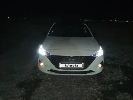Hyundai Accent 2021 года за 6 999 000 тг. в Актобе – фото 15