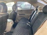 Toyota Camry 2005 годаүшін4 069 000 тг. в Астана – фото 3