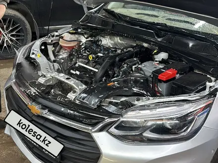 Chevrolet Onix 2024 года за 6 000 000 тг. в Астана – фото 2