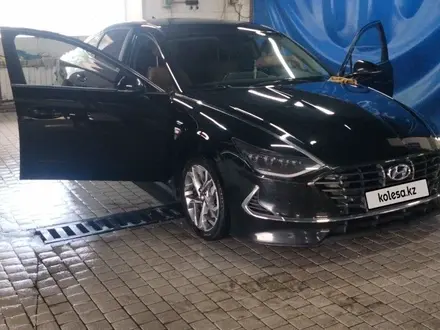 Hyundai Sonata 2022 года за 11 000 000 тг. в Астана