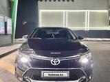 Toyota Camry 2017 годаfor11 500 000 тг. в Алматы – фото 2