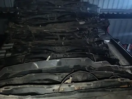 VW Passat B4 Телевизор за 10 000 тг. в Караганда – фото 2