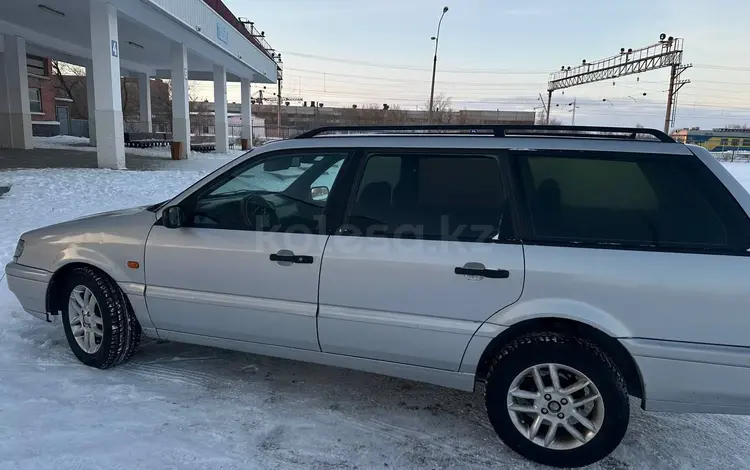 Volkswagen Passat 1995 годаfor1 950 000 тг. в Астана