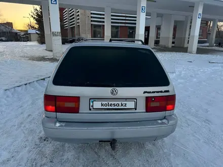 Volkswagen Passat 1995 года за 1 950 000 тг. в Астана – фото 8