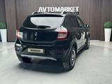 Renault Sandero 2015 годаүшін3 700 000 тг. в Актобе – фото 4