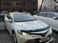 Toyota Camry 2018 года за 12 400 000 тг. в Алматы