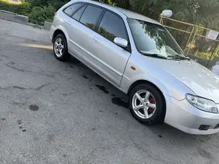 Mazda 323