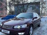 Toyota Camry 2000 годаfor3 550 000 тг. в Алматы – фото 4