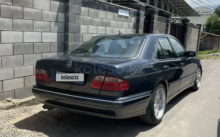 Mercedes-Benz E 320 1998 годаүшін4 350 000 тг. в Алматы