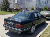 Mercedes-Benz E 320 1998 годаүшін4 350 000 тг. в Алматы – фото 3