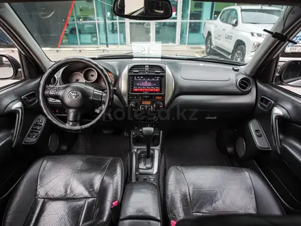 Toyota RAV4 2004 года за 4 890 000 тг. в Алматы – фото 12