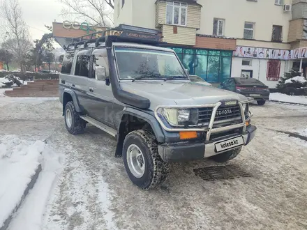 Toyota Land Cruiser Prado 1994 года за 6 000 000 тг. в Алматы – фото 4