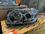 Фары на Toyota RAV4 за 45 000 тг. в Алматы – фото 4