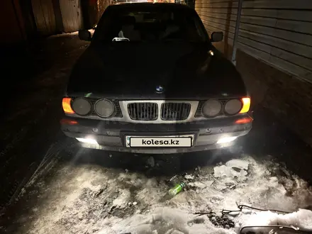 BMW 525 1995 года за 1 650 000 тг. в Алматы