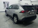 Toyota RAV4 2019 годаүшін11 000 000 тг. в Шымкент – фото 5