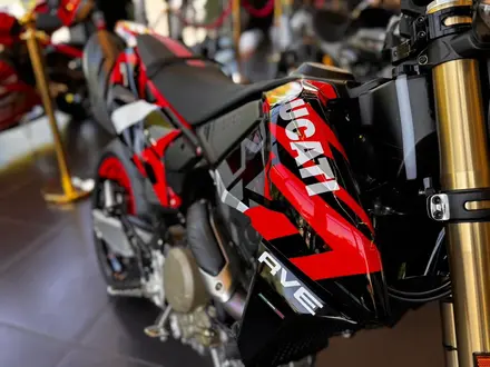 Ducati  HyperMotard 2024 года за 11 515 000 тг. в Алматы – фото 2