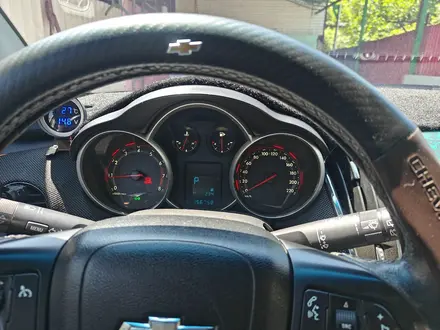 Chevrolet Cruze 2013 года за 3 800 000 тг. в Алматы – фото 7