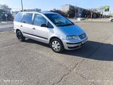 Volkswagen Sharan 2002 годаfor2 200 000 тг. в Байконыр – фото 4