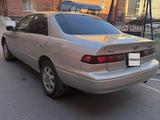 Toyota Camry 1999 года за 2 900 000 тг. в Караганда – фото 4
