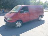 Volkswagen Transporter 1991 годаfor2 000 000 тг. в Тараз