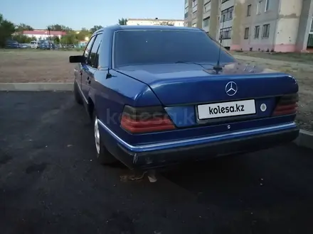 Mercedes-Benz E 230 1990 года за 1 500 000 тг. в Лисаковск – фото 3