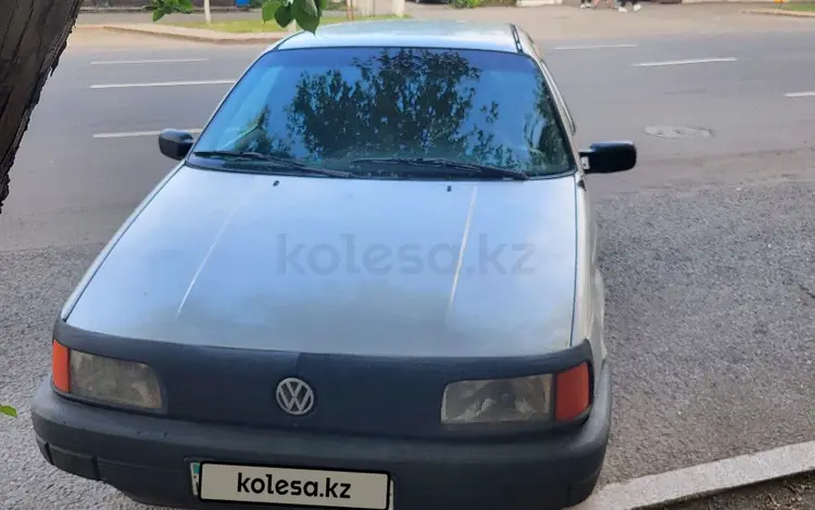 Volkswagen Passat 1991 года за 1 000 000 тг. в Астана